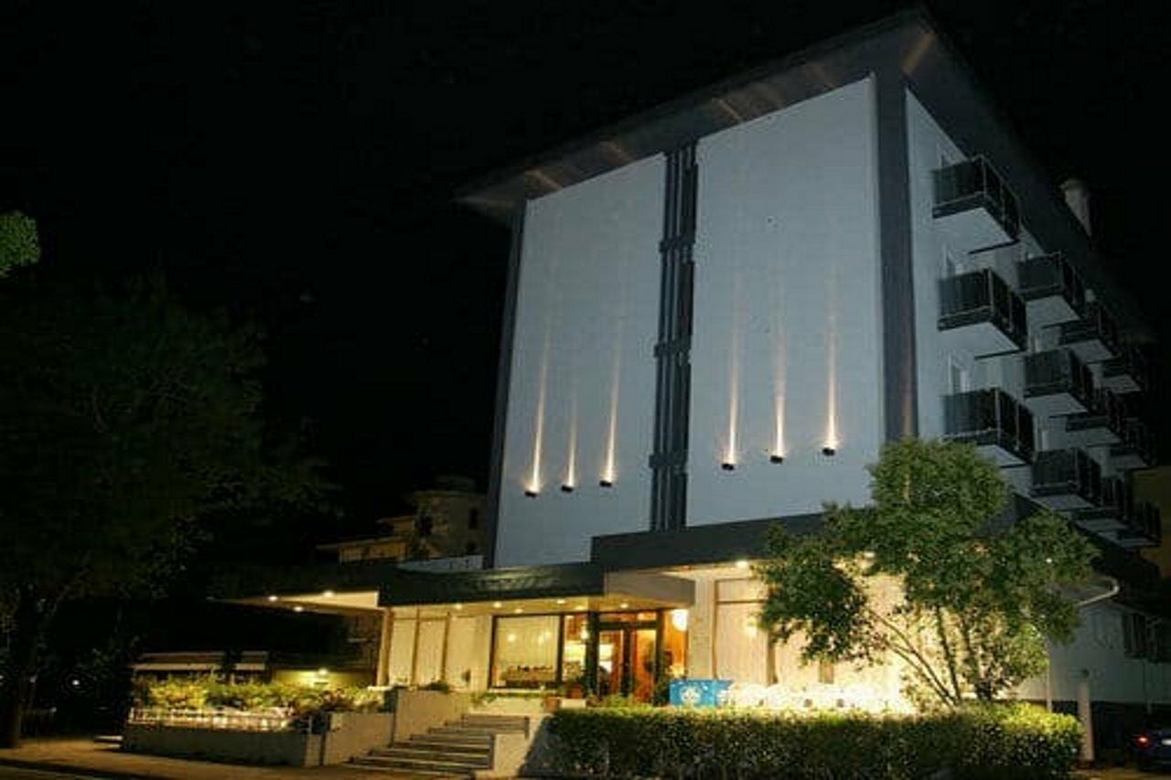 Hotel Domingo Lido di Jesolo Exterior photo
